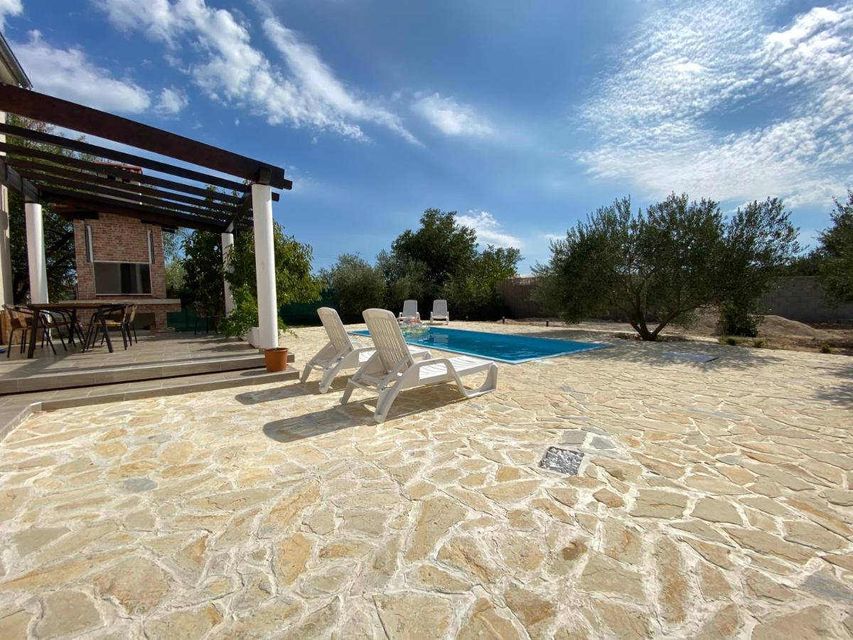 Villa Bubica- Cozy Holiday Home In Rural Area With Pool Stankovci  Exterior photo