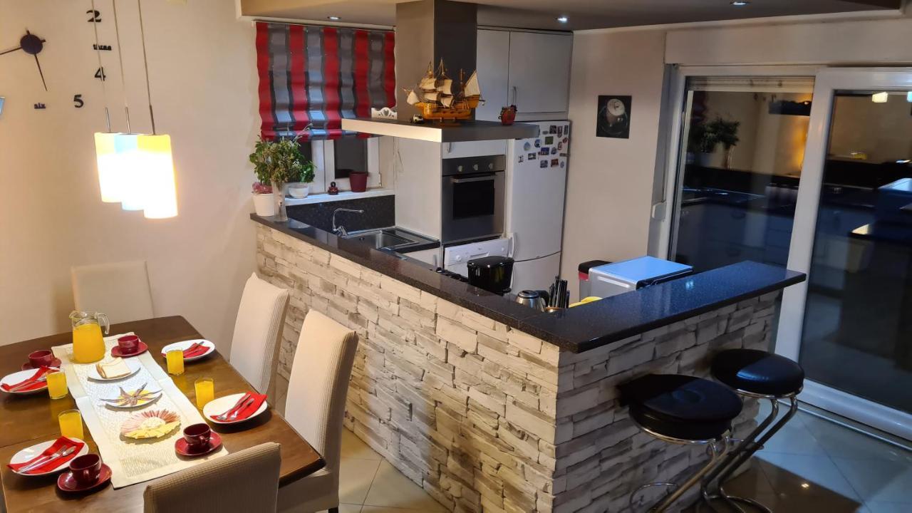 Villa Bubica- Cozy Holiday Home In Rural Area With Pool Stankovci  Exterior photo